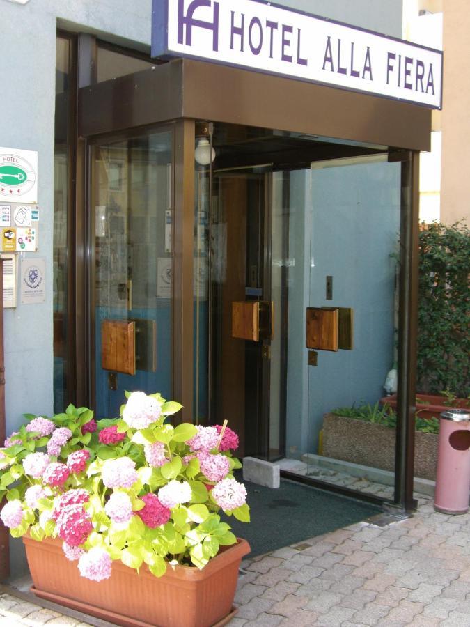 Hotel Alla Fiera ปาโดวา ภายนอก รูปภาพ